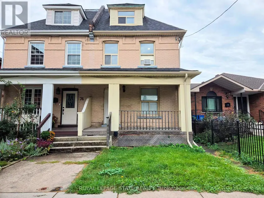 Semi-Detached/Link at 72 EMERALD STREET N, Hamilton