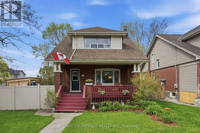 Detached at 230 BEACH BOULEVARD, Hamilton