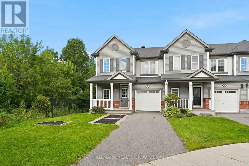 Townhouse at 387 SWEET GRASS CIRCLE, Ottawa
