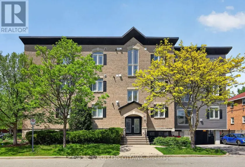 Apartment at 401 - 711 CHURCHILL AVENUE, Ottawa