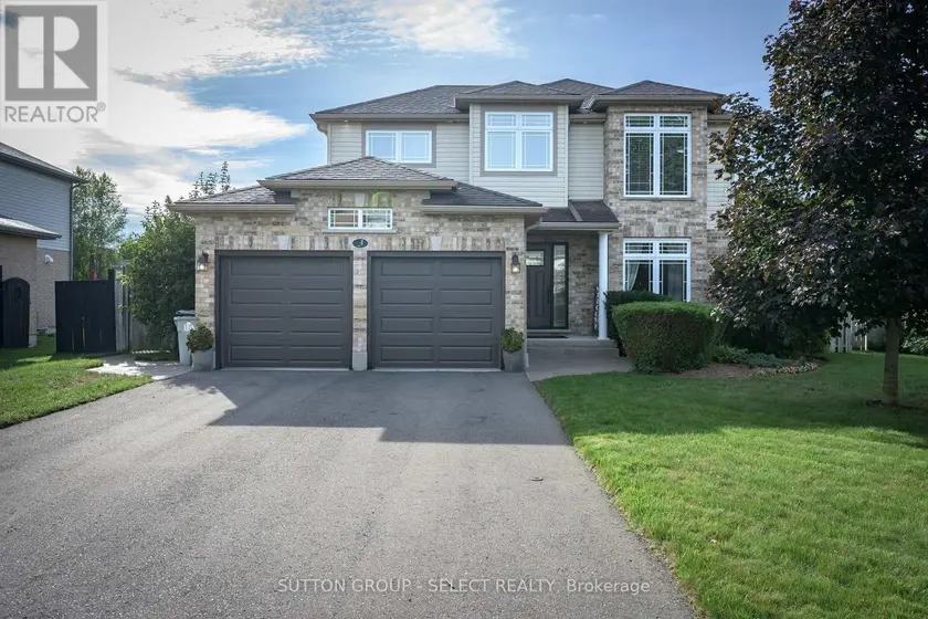 Detached at 3 FIELDSTONE CRESCENT N, Middlesex Centre