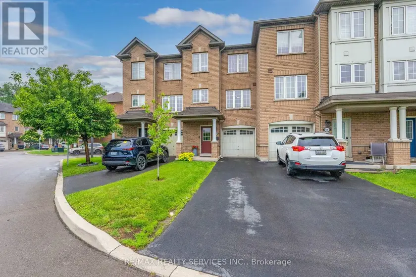 Townhouse at 65 - 470 BEACH BOULEVARD, Hamilton