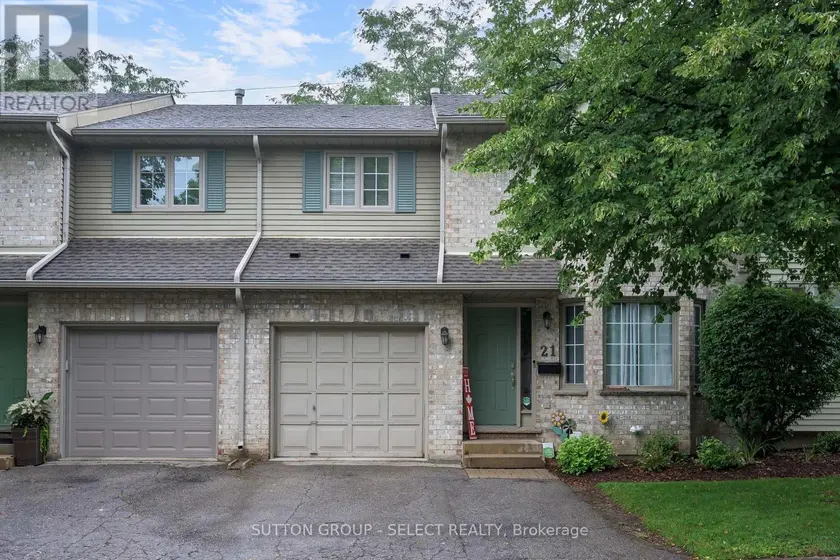 Townhouse at 21 - 410 AMBLESIDE DRIVE, London North