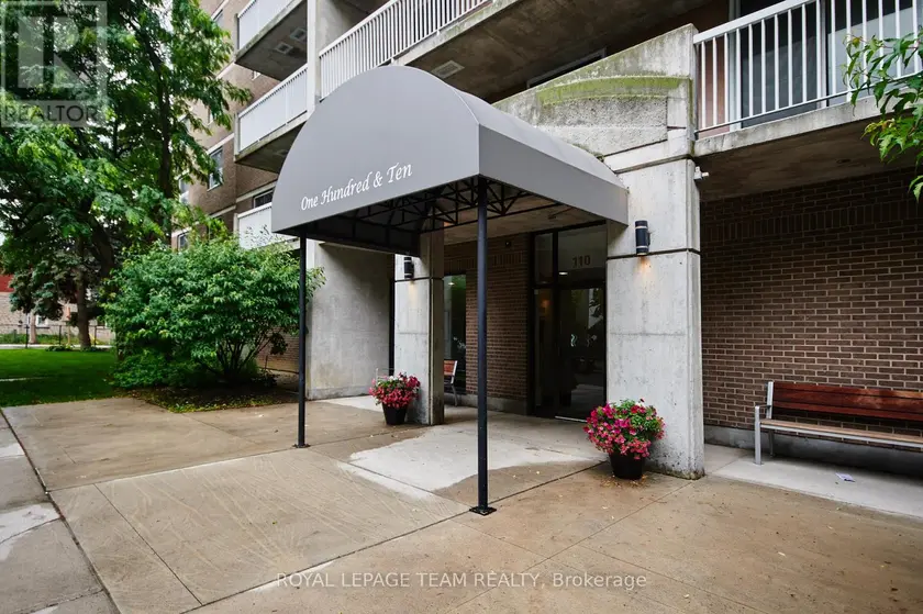 Apartment at 904 - 110 FORWARD AVENUE, Ottawa