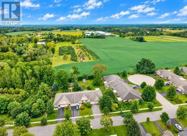 Townhouse at 178 BECKETT CRESCENT, Pelham