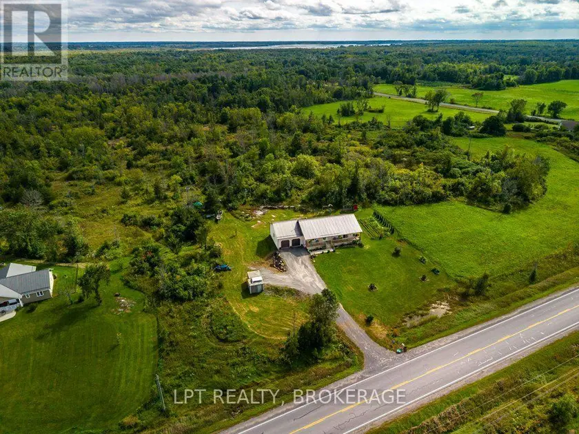 Detached at 3284 COUNTY ROAD 14 ROAD, Stone Mills
