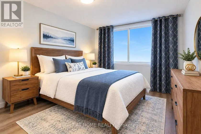 Apartment at 217 - 1 REDFERN AVEENUE AVENUE, Hamilton