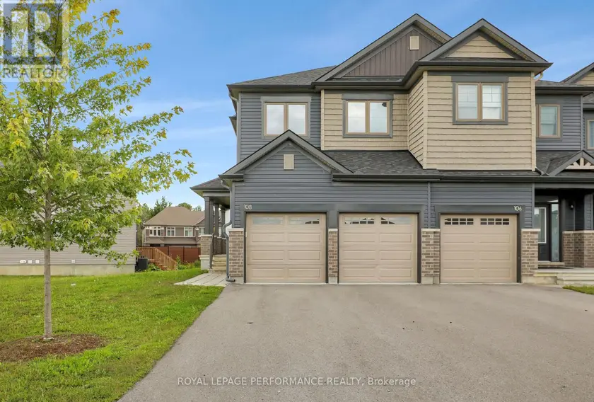Townhouse at 108 WABIKON CRESCENT, Ottawa