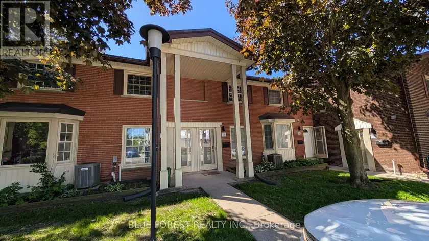 Townhouse at 36 ARBOUR GLEN CRESCENT, London