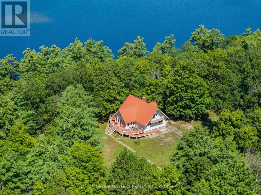 Detached at 3659 MOORE FARM LANE, Frontenac