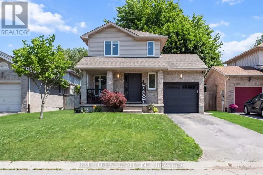 Detached at 51 HICKORY BOULEVARD W, Strathroy-Caradoc