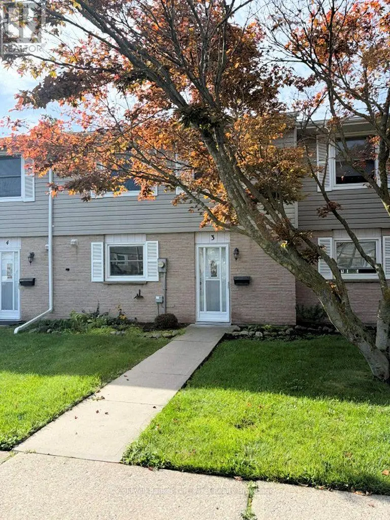 Townhouse at 3 - 150 CONCESSION STREET E, Tillsonburg