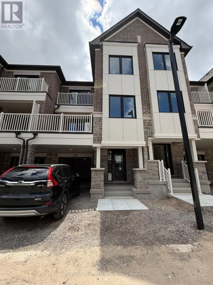 Townhouse at 32 CANYON HILL DRIVE, Kitchener