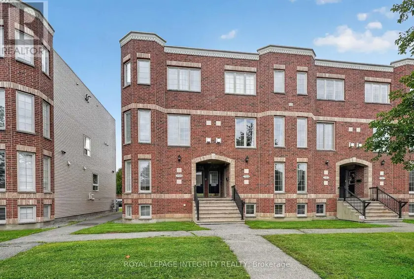 Townhouse at 795 LONGFIELDS DRIVE, Ottawa