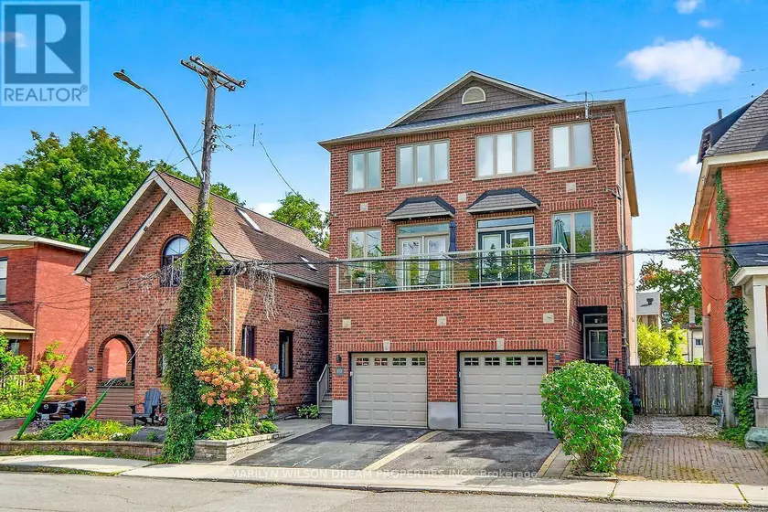 Semi-Detached/Link at 190 HAWTHORNE AVENUE, Ottawa