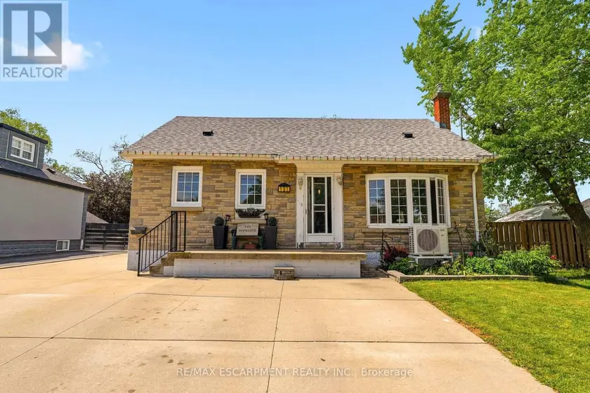 Detached at 191 MILLEN ROAD, Hamilton