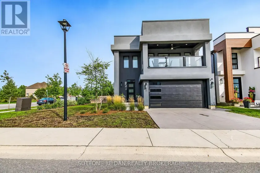 Detached at 2 - 1820 CANVAS WAY, London North