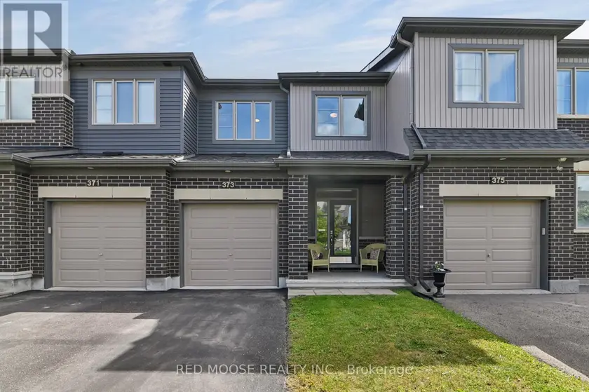 Townhouse at 373 MOUNTAIN SORREL WAY, Ottawa