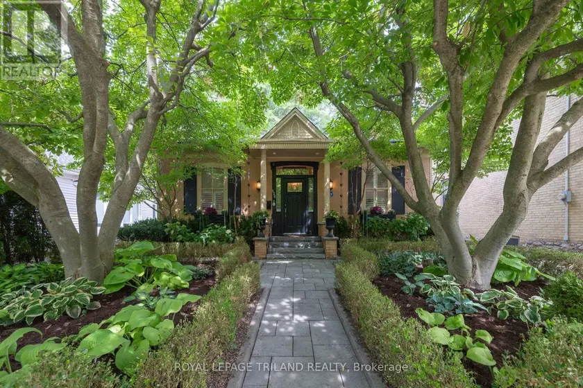 Detached at 126 SYDENHAM STREET, London