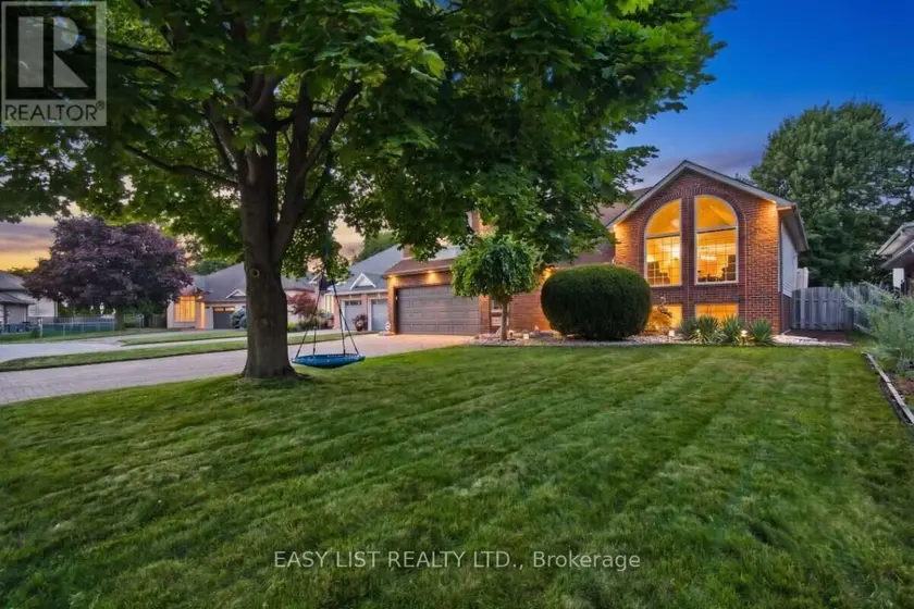 Detached at 5929 ROSEWOOD CRESCENT, LaSalle