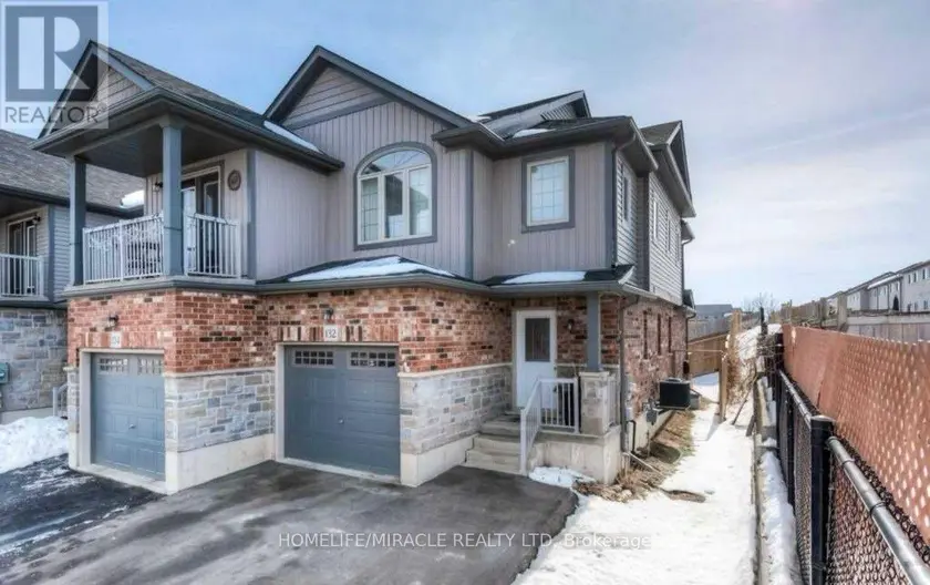 Townhouse at 132 MAITLAND STREET, Kitchener