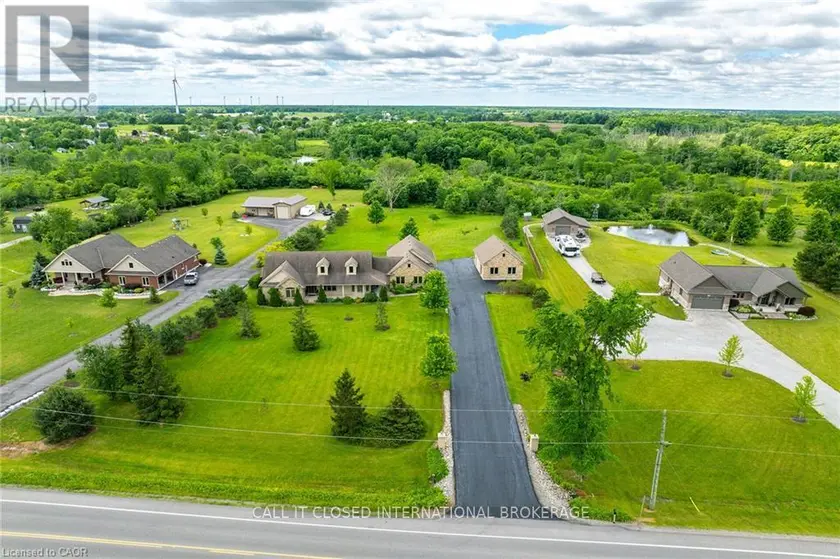 Detached at 850 REGIONAL ROAD 27, West Lincoln