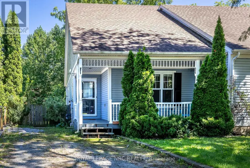 Semi-Detached/Link at 11 WILLVER DRIVE, St. Catharines