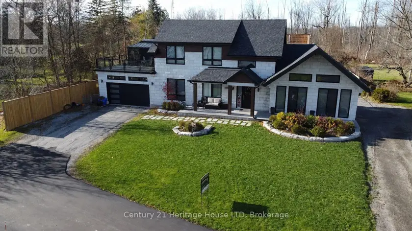 Detached at 9785 NIAGARA RIVER PARKWAY, Niagara Falls
