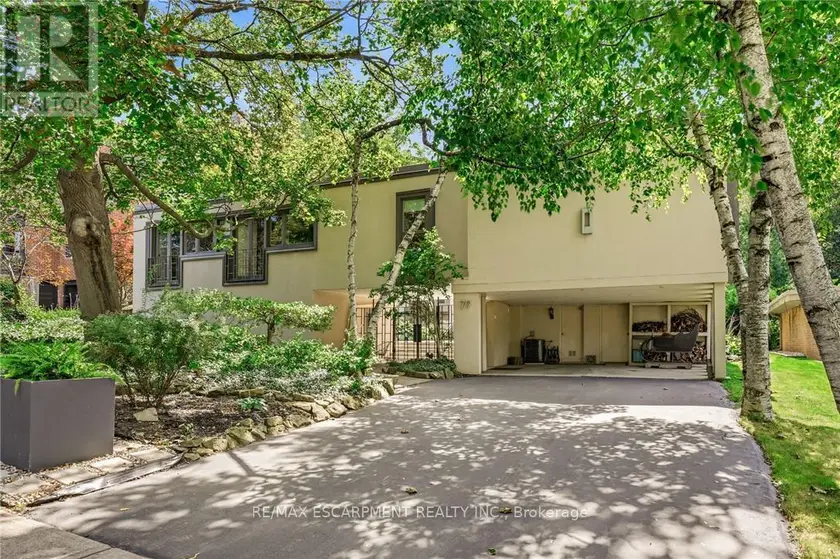 Detached at 79 AMELIA STREET, Hamilton