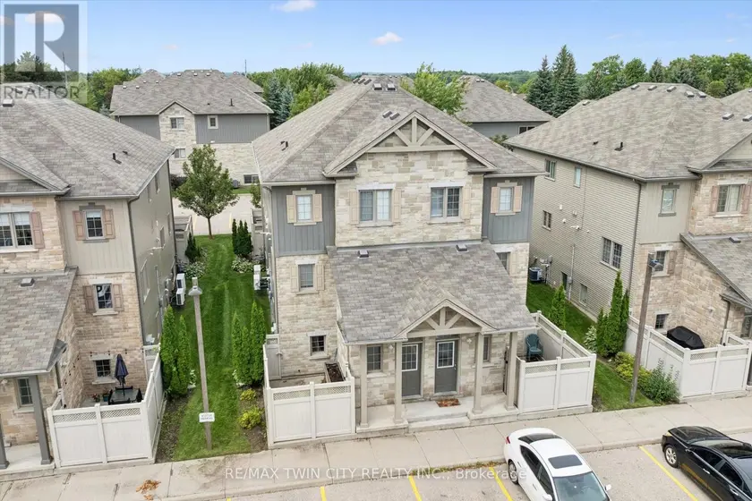 Townhouse at 33D - 931 GLASGOW STREET, Kitchener
