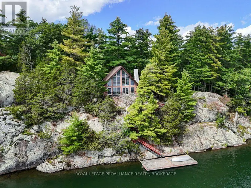 Detached at 353 FRYE LANE, Frontenac