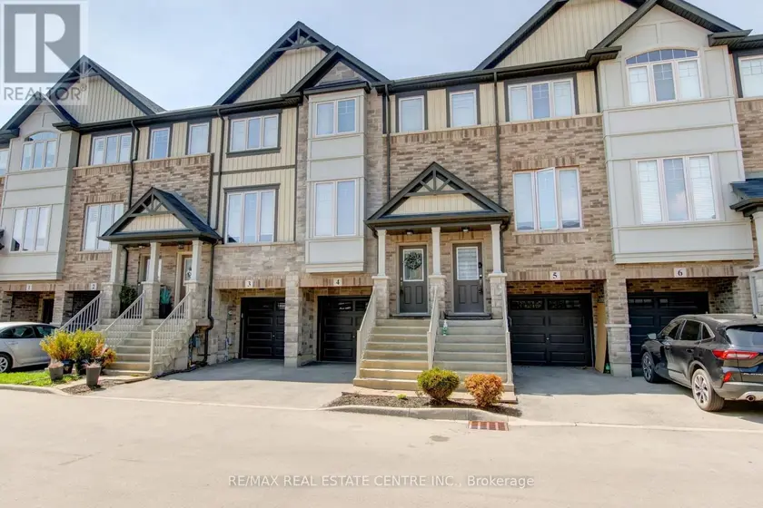 Townhouse at 4 - 247 FESTIVAL WAY, Hamilton