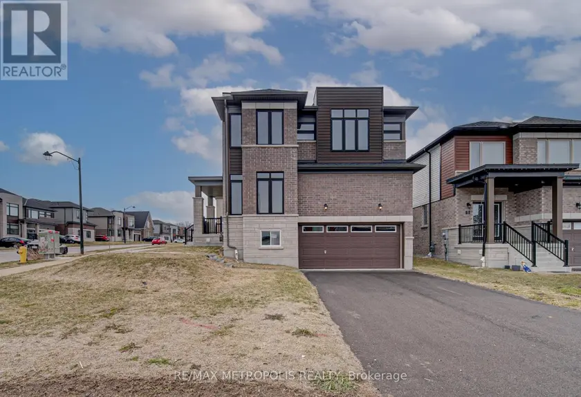 Detached at 25 HEMING STREET, Brant