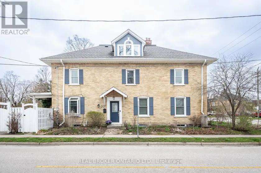 Semi-Detached/Link at 207 WATERLOO STREET N, Cambridge