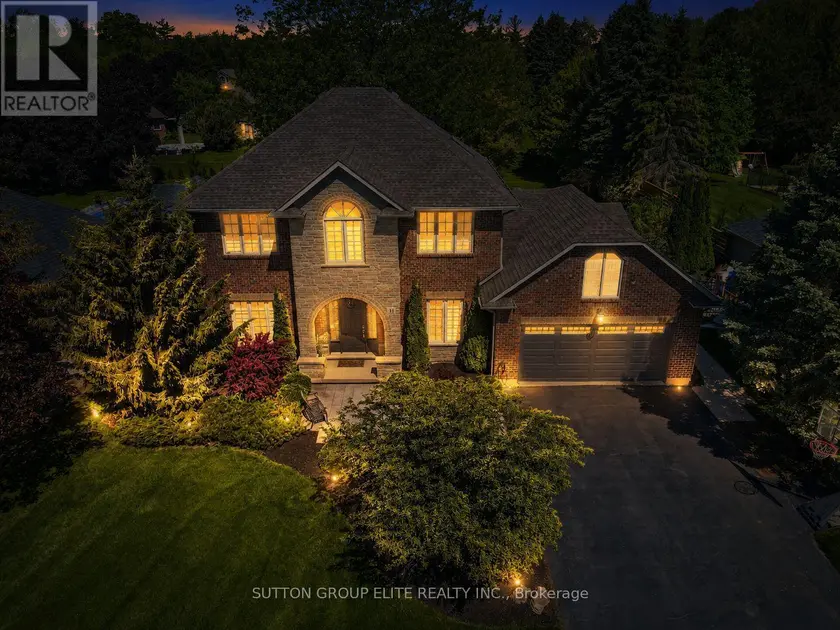 Detached at 11 ELDERBERRY LANE, Hamilton