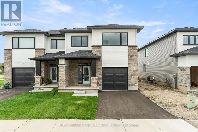 Townhouse at 1169 MOORE STREET, Brockville