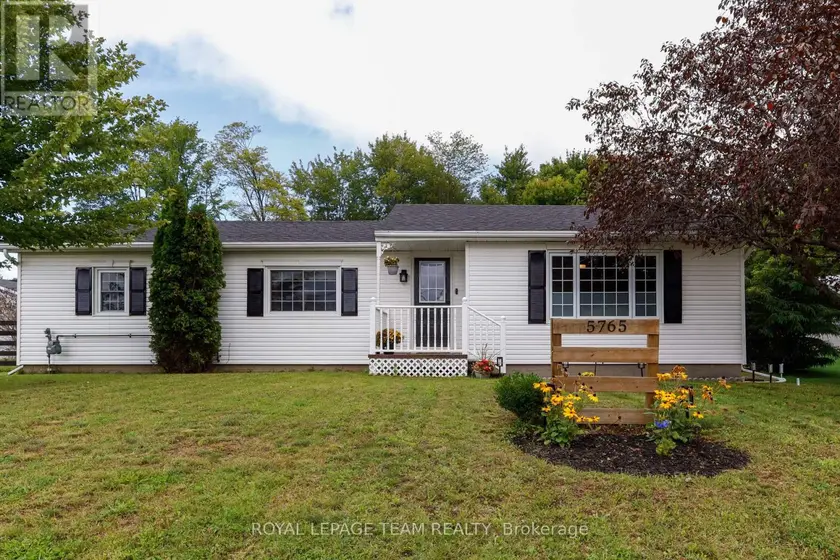 Detached at 5765 RIDEAU RIVER RD ROAD, North Grenville