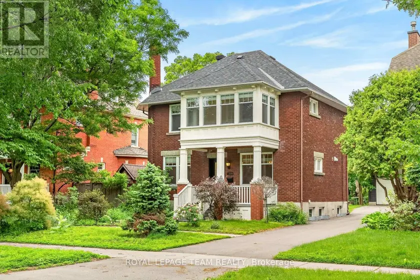 Detached at 318 CLEMOW AVENUE, Ottawa