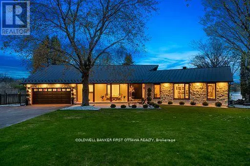 Detached at 1060 RIVER ROAD E, Ottawa