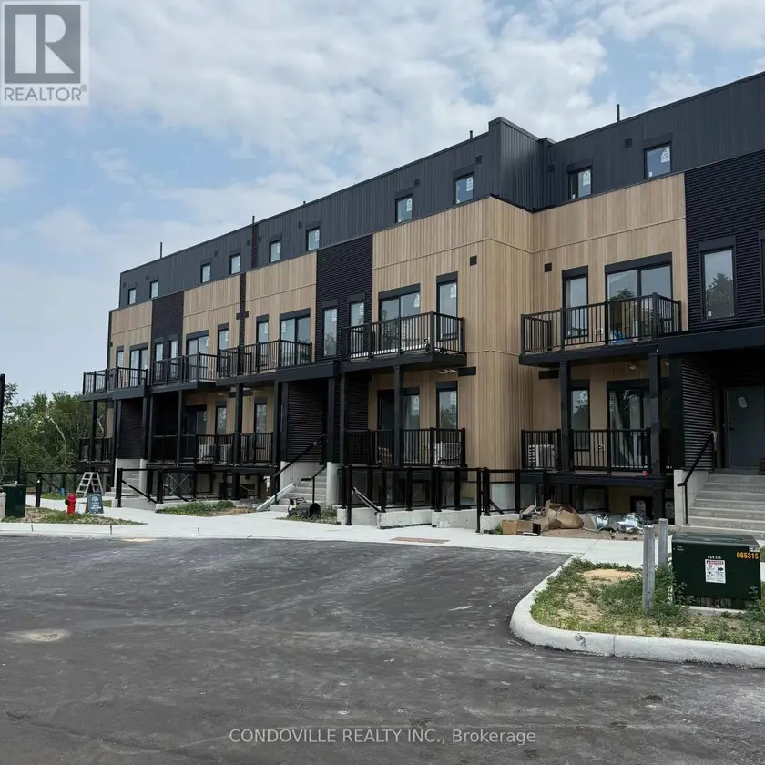 Townhouse at 3 - 854 DOON VILLAGE ROAD E, Kitchener