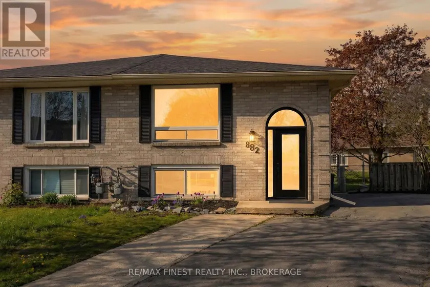 Semi-Detached/Link at 882 BEACONHILL COURT, Kingston