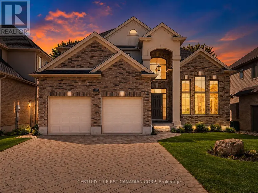 Detached at 1025 GLENEAGLE TRAIL, London