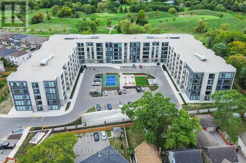Apartment at LP-17 - 50 HERRICK AVENUE, St. Catharines