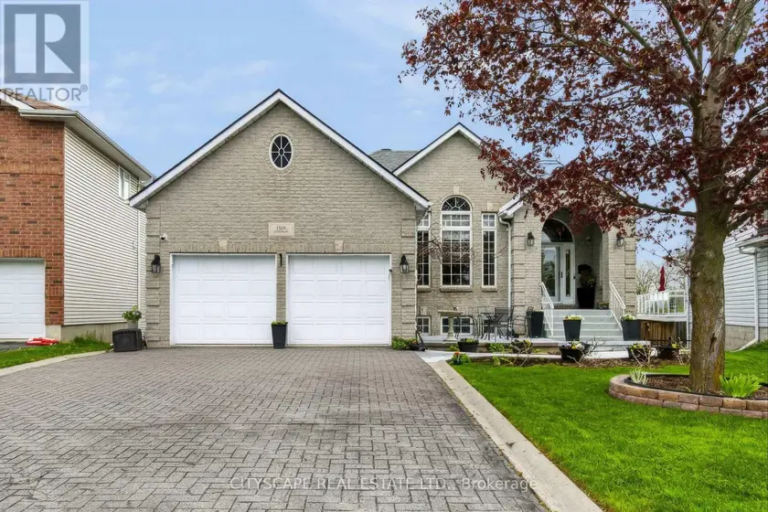 Detached at 1100 EARNHART STREET, Kingston