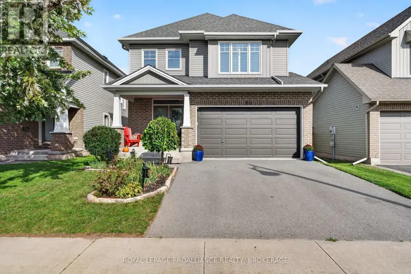 Detached at 1118 ESCALA CRESCENT, Kingston