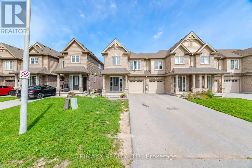 Townhouse at 180 HERON STREET, Welland