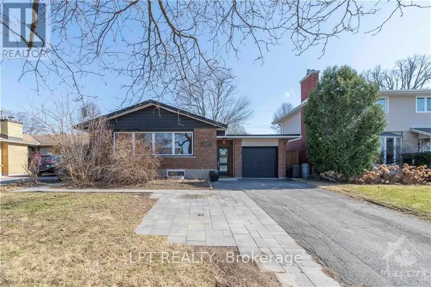 Detached at 1 - 658 SHERBOURNE ROAD, Ottawa