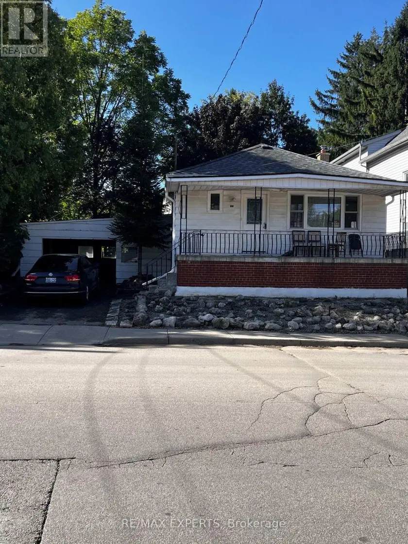 Detached at 127 WHITNEY AVENUE, Hamilton