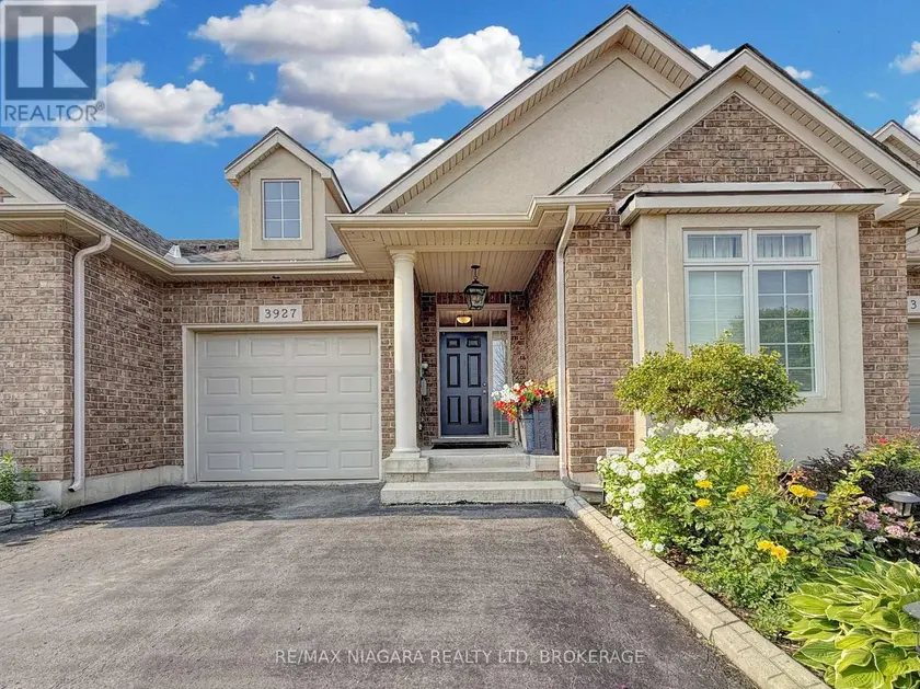 Townhouse at 3927 LOWER COACH ROAD, Fort Erie