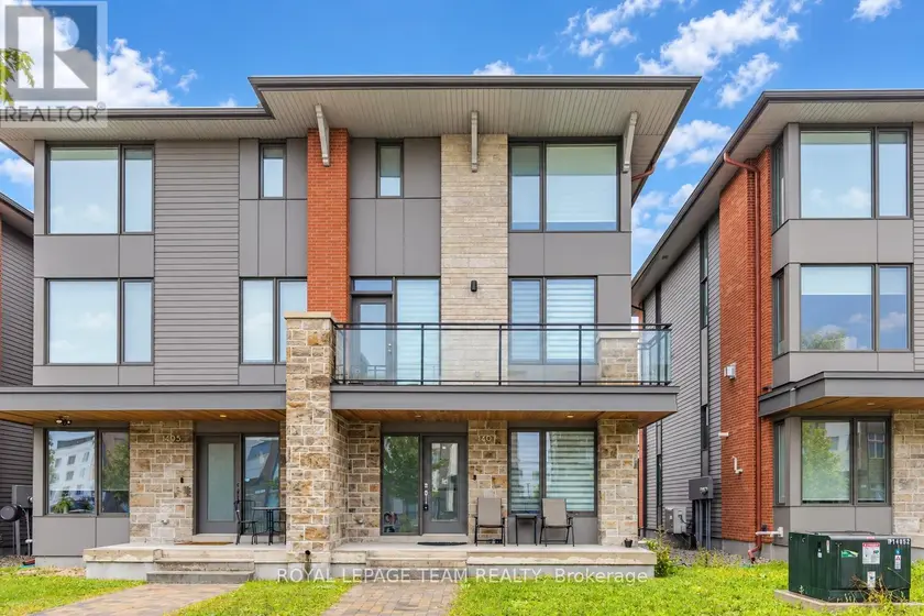 Semi-Detached/Link at 1407 HEMLOCK ROAD, Ottawa